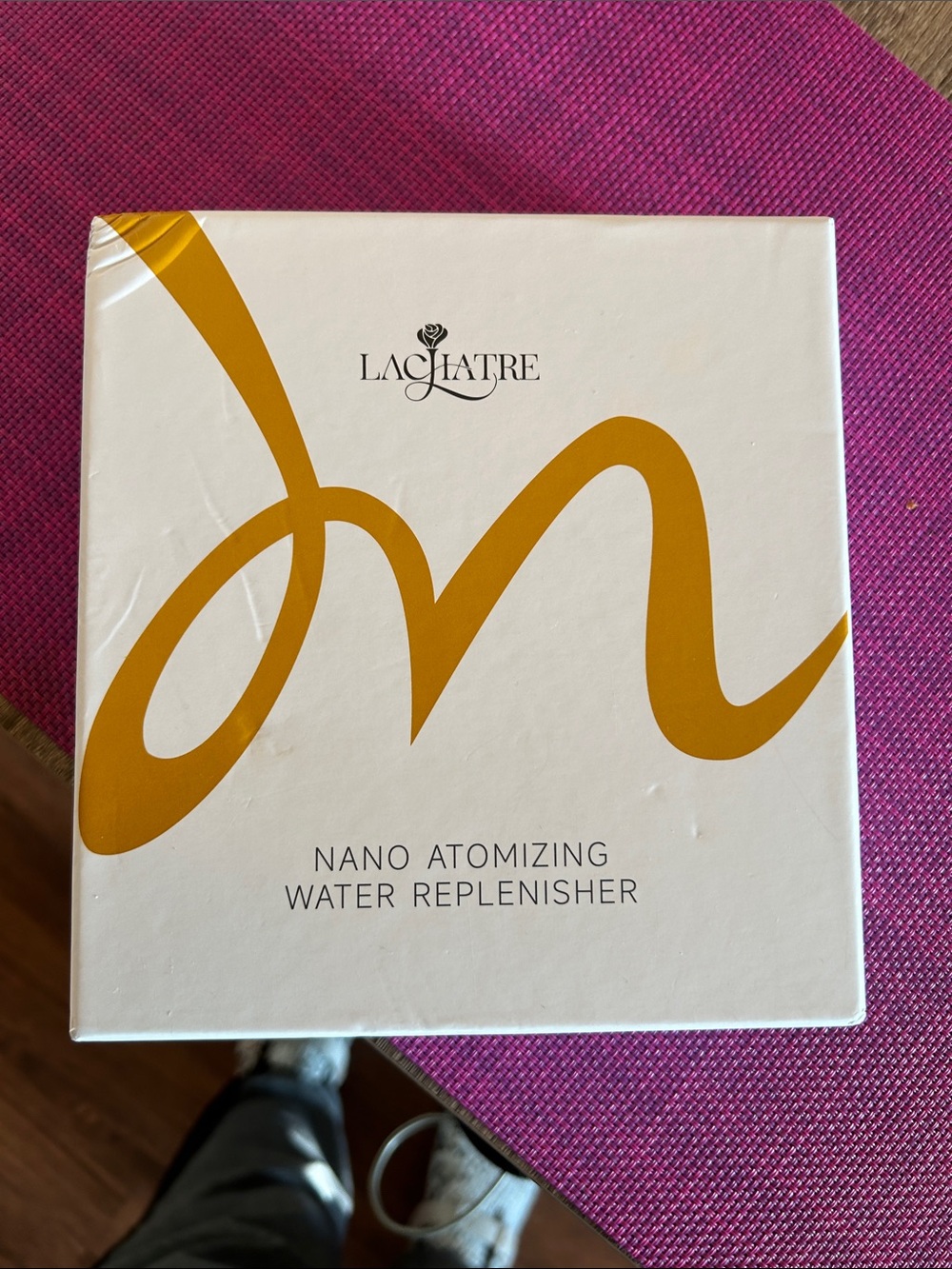 Nano Atomizing Water Replenisher — Gold & White